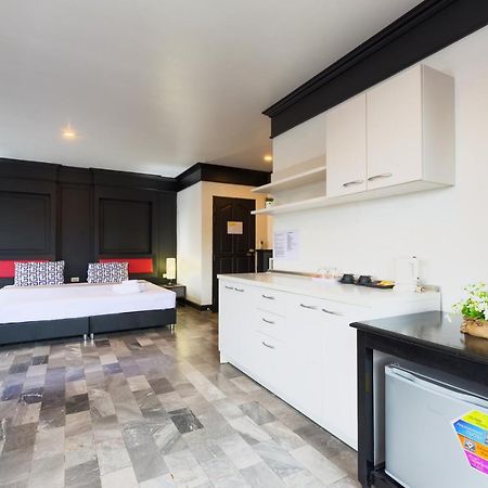 Patong Holiday Dream Hotel Экстерьер фото