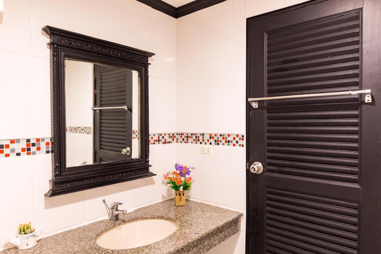 Patong Holiday Dream Hotel Экстерьер фото