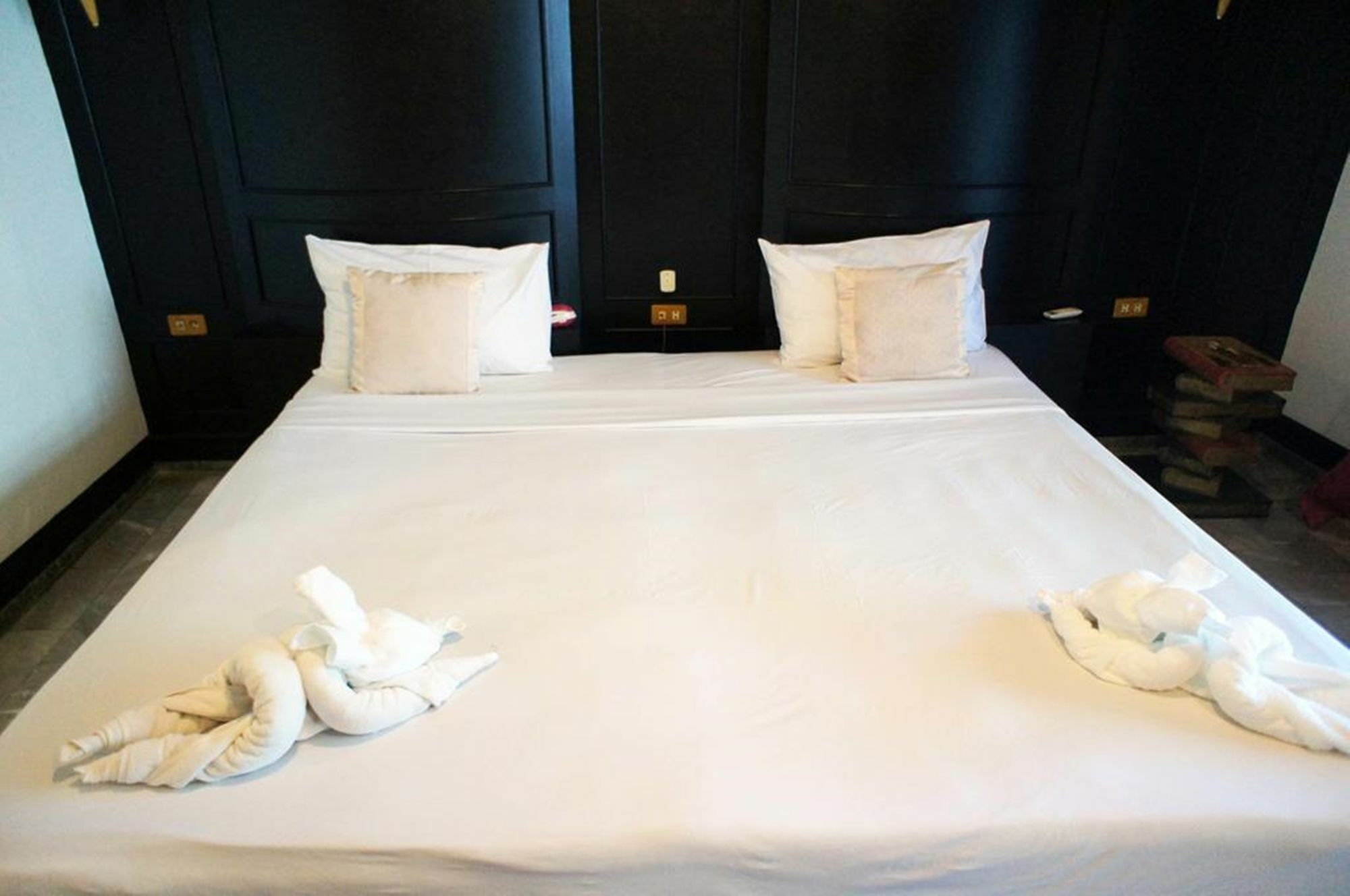 Patong Holiday Dream Hotel Экстерьер фото